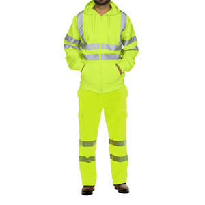 Ropa de Trabajo Resistente para Trabajos Pesados, con Ajuste Cómodo, Material Duradero y Movimiento Fácil - Product Image 2