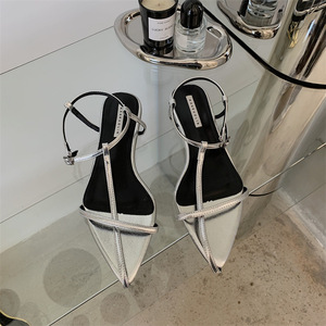 Factory Direct Wholesale Korean Version of Summer Leisure Roman Sandals a Button <b>Pointed</b> Soft <b>Flat</b> Women's Shoes - Product Image 6