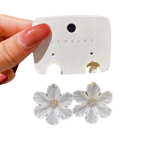 Modernos Pendientes Colgantes Florales de Aleación Acrílica con Diamantes en Tono Pastel, Chapados en <span class=keywords><strong>Oro</strong></span> de 18K, Accesorio Romántico para Aniversario para Mujer - Product Image 1