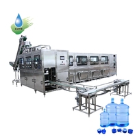 Machine de remplissage automatique d'eau de 5 gallons, 400 bph, ligne de production de lavage et de bouchage de barils de 19 L pour usine d'eau potable