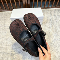 Chaussures classiques marron léopard à bout fendu, design confortable avec bride, pour femme – Le choix populaire