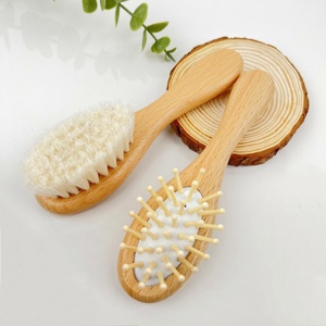 Juego <span class=keywords><strong>de</strong></span> Cepillo y Peine <span class=keywords><strong>para</strong></span> Bebé <span class=keywords><strong>de</strong></span> Madera Natural, Venta al Por Mayor OEM, Cepillo <span class=keywords><strong>de</strong></span> <span class=keywords><strong>Baño</strong></span> <span class=keywords><strong>de</strong></span> Pelo <span class=keywords><strong>de</strong></span> Cabra Suave <span class=keywords><strong>de</strong></span> Alta Calidad <span class=keywords><strong>para</strong></span> Masaje - Product Image 5