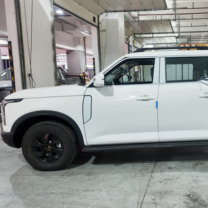 รถกระบะใหม่ Dongfeng Z9 ปี 2026 เกียร์อัตโนมัติ ดีเซลเทอร์โบ 2.5-3.0 ลิตร มาตรฐานไอเสียยูโร 6 ไฟ LED สำหรับขับขี่ออฟโรด เกียร์ 8AT ล้อแม็ก R17 ระบบ TPMS จอสัมผัส ซ้าย - Product Image 4