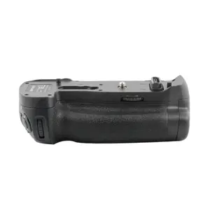 Poignée de batterie MB-D18 pour <span class=keywords><strong>Nikon</strong></span> <span class=keywords><strong>D850</strong></span> - Product Image 1