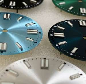 カスタム蓄光グリーンサンレイウォッチ文字盤 耐久性メタル製 NH35 8215 2836ムーブメント用 - Product Image 2