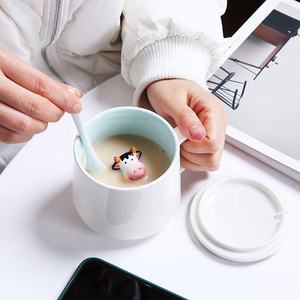 Tazza in Ceramica 3D con Design Animale, Coperchio e Cucchiaio, Grande Capacità per Bevande Salutari - Per Bambini e Ufficio - Product Image 4