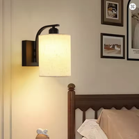 Applique Murale Moderne Décorative LED, Veilleuse Dimmable, Abat-jour en Tissu Doré pour Salon et Chambre à Coucher, Lampe Murale Rechargeable