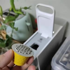 <span class=keywords><strong>Film</strong></span> d'étanchéité thermique pour gobelet de 30 microns, 37,5 mm, 45 mm, peut être perforé, assez résistant pour s'auto-soutenir - Product Image 1