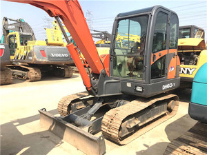 Mini-excavatrice sur chenilles Doosan DH60-7 de 6 tonnes, modèle 2021, moteur diesel, boîte de vitesses, pompe, PLC - Product Image 4