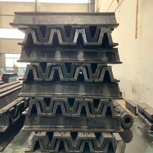 Defensa Marina Tipo V de Alta Resistencia para Protección de Muelles y Embarcaderos con Gran Resiliencia - Product Image 4