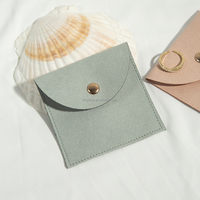 8x8cm luxe microfibre bijoux sacs emballage pour boucles d'oreilles collier daim enveloppe rabat bouton bijoux pochette petit sac en cristal