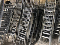 Chaise Chiavari en métal doré empilable haut de gamme pour cérémonies de mariage, hôtels, salles à manger, mariés et invités