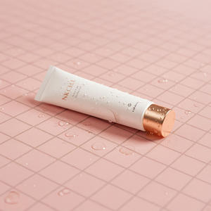 Lulubeu Active Care Face Peeling Gel antienvejecimiento para pieles ásperas y opacas - Product Image 2