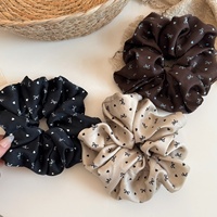 Daou 18cm Chouchous pour cheveux surdimensionnés à haute élasticité avec motif cœur et ruban, Accessoires capillaires pour femmes de haute qualité, Vente en gros