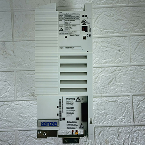 E82EV302-4C 3KW d'occasion en bon état pour Lenze - Product Image 1
