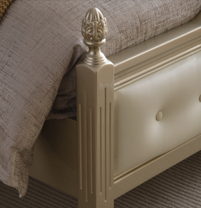 Lit rembourré de style français de 1,8 m, lit king-size avec cadre en bois et tête de lit capitonnée, meubles de luxe pour chambre principale - Product Image 3