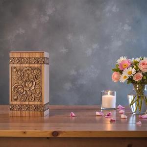 Compre una urna de cremación de madera tallada a mano con diseño floral |   Urna Decorativa para Cenizas de Adultos - Product Image 5