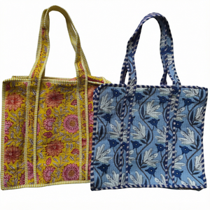 Sac fourre-tout en toile à imprimé floral, forme carrée, style décontracté, couleurs mélangées, cadeau promotionnel, technique de couture artisanale, fermeture à glissière - Product Image 1
