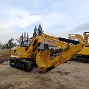 Excavatrice hydraulique Komatsu PC130 d'occasion de 12 tonnes avec moteur à roulement à billes - Excellent état, modèle 2022, pour inspection vidéo, à vendre - Product Image 1