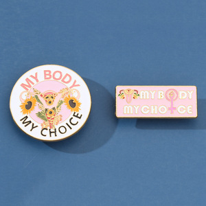 Le nouveau chaud Iatrical doux émail broche gros rond organe santé épinglettes infirmière cadeau Badge personnalisé métal broche utérus pour médecin - Product Image 1