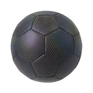 Balón de Fútbol Reflectante Holográfico Tamaño 5, Balón Brillante Reflectante para Juegos Nocturnos y Entrenamiento, Cuero PU Resistente - Product Image 6