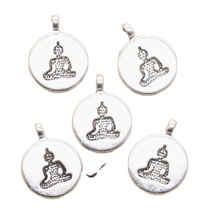 Pendentif Yoga en Argent Antique, Bijou Inspirant, Breloques Bouddha, Om <span class=keywords><strong>Lotus</strong></span> Assis - Product Image 1