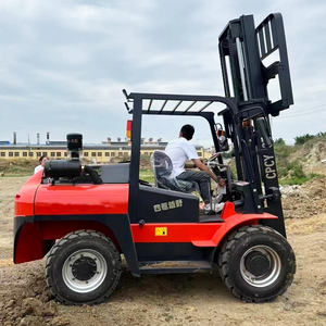 Strikt Geselecteerde China Fabrikant 4 Wheel Drive Off Road Vorkheftruck 4X4 Diesel Heftrucks Buitenshuis Gebruik Draagbare Ruw Terrein Vorkheftruck - Product Image 2