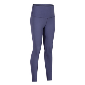 Leggings de yoga pour <span class=keywords><strong>femmes</strong></span> OEM, taille haute, effet seconde peau, coupe ajustée, extensibles, pour la course, la gym, le fitness et l'entraînement, vente en gros - Product Image 2
