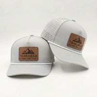 Casquette de baseball snapback 5 panneaux en cuir avec patch, perforations laser respirantes, unisexe, logo personnalisé, motif léopard, style sportif, pour le golf