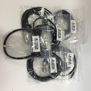 Kit de Cable Servo MITSUBISHI 100% Nuevo y Original MR-J2BUS03M / MR-J3BK-5M - Product Image 1