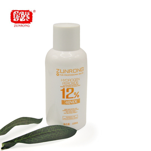 Guangzhou OEM/ODM échantillon gratuit professionnel 100ml mélange de crème oxydante pour le développement des cheveux avec crème de teinture pour la couleur des cheveux 1:1 - Product Image 3