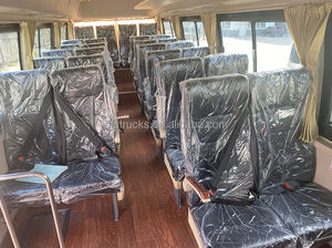 7,74 M 30 Asientos Widebody Coaster Bus asequible Hecho en China con precio de descuento por tiempo limitado 20% Off Isuzu Engine en venta - Product Image 6