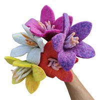 Bouquet de fleurs artificielles en feutre de laine fait main, multicolores, 23x12cm, style naturel, respectueux de l'environnement