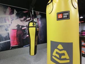 Saco <span class=keywords><strong>de</strong></span> <span class=keywords><strong>boxeo</strong></span> <span class=keywords><strong>de</strong></span> cuero ajustable Saco <span class=keywords><strong>de</strong></span> arena pesado <span class=keywords><strong>Boxeo</strong></span> colgante - Product Image 4