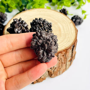 Venta al por mayor de cristal espiritual Egipto curación Piedra en bruto Natural negro de alta calidad pulido <span class=keywords><strong>profecía</strong></span> para regalo - Product Image 5