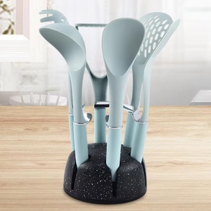 Utensilios de Cocina Resistentes al Calor, Juego de Utensilios de Cocina Antiadherentes, Juego de Utensilios de Cocina de Nailon con Soporte - Product Image 3
