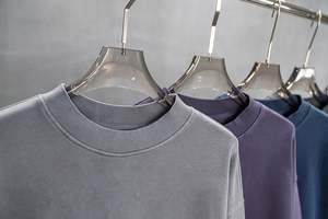 Yingling Custom 380g Thick Cotton Extended Neck Sweatshirt Heavyweight Acid Washed Blank Drop Shoulder Crewneck <b>Sweater</b> for Men - Product Image 3