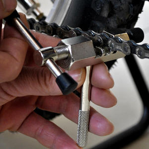 Herramienta Cortadora de Cadena de <span class=keywords><strong>Bicicleta</strong></span> Bengguo BG-724 con Extractor de Remaches, Cortador de Cadena de <span class=keywords><strong>Bicicleta</strong></span> Eléctrica de Metal para Bicicletas Plegables de Carretera y MTB - Product Image 6
