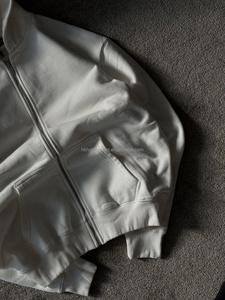 ผู้ผลิตเสื้อผ้า เสื้อฮู้ดดี้ทรงบ็อกซี่โอเวอร์ไซส์ ผ้าฝ้ายเฟรนช์เทอร์รี่หนา 450 กรัม ซิปหน้า สำหรับผู้ชาย - Product Image 3