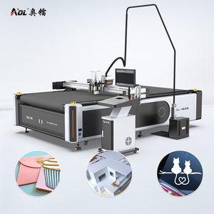 Traceur de découpe à plat oscillant numérique AOL CNC pour Corruplast, articles de sport, affichage en acrylique - Product Image 2