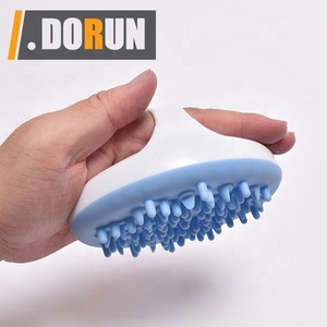 Cepillo de cabeza, champú para masaje, cuero cabelludo, limpieza de caspa suave, masajeador de ducha, paquete de 4 para hombres, mujeres y niños, el mejor vigorizante - Product Image 4