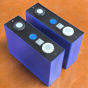 Stackable Highstar 3.2V 100Ah Prismatic Cell (Semi-Solid State LiFePO4) 4000 Cycles for 12V/24V/48V Battery Packs - Product Image 1