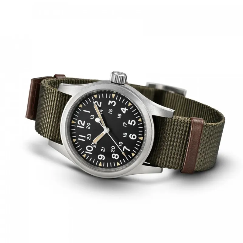 Popular Men Quartz Wristwatches Nylon Strap Stainless Steel Case 5ATM Waterproof Mens Watches