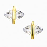 Boucles d'oreilles clous tendance minimalistes et élégantes en argent sterling 925 plaqué or avec zircon cubique taille marquise pour femme