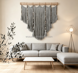 Tapisserie murale en <span class=keywords><strong>macramé</strong></span> Driftwood grise à franges <span class=keywords><strong>avec</strong></span> paillettes argentées et pompons, grande décoration murale bohème pour chambre et cheminée - Product Image 2