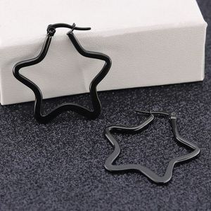 Boucles d'oreilles créoles plates en acier inoxydable avec étoile à cinq branches et grand rectangle géométrique creux pour femme - Product Image 4