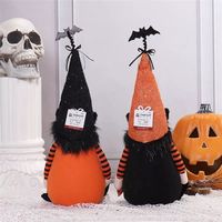 2 gnomes d'Halloween fantaisistes en peluche avec lumières changeantes de couleur, décoration de sorcière noire et blanche, cadeau