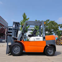 Chariot élévateur diesel HILT de 10 tonnes, structure stable, forte force de levage pour l'industrie lourde, chariot élévateur diesel HILT de 10 tonnes
