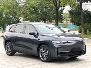 Leapmotor C10 Modelo 2024 Edición Inteligente 210 con Autonomía NEDC de 201-300 km, Batería de 90-110 kWh, Motor de 150-200 kW - Product Image 3