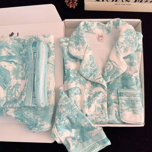 <span class=keywords><strong>Pigiama</strong></span> Personalizzato da Donna, Set Autunno Inverno in Velluto Termico Ispessito, Completo a Maniche Lunghe in Flanella, Set <span class=keywords><strong>Pigiama</strong></span> di Lusso <span class=keywords><strong>Leggero</strong></span> - Product Image 4